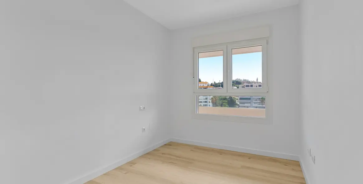 Продажа апартаментов на среднем этаже в Nueva Andalucía 14