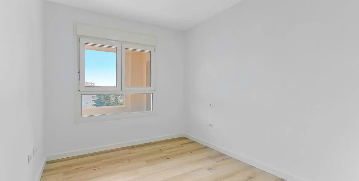 Продажа апартаментов на среднем этаже в Nueva Andalucía 16