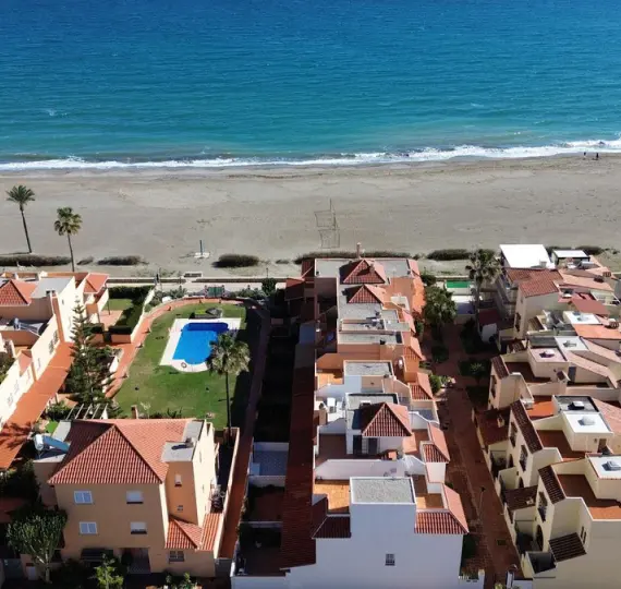 Semi-detached house R4929499