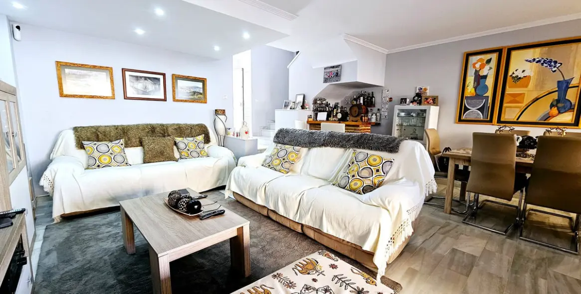 Sale of semi-detached house in Casares Playa 10