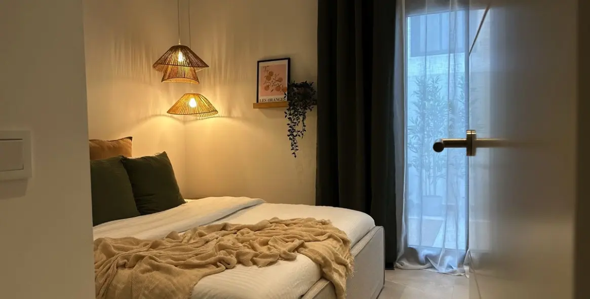 Sale of ground floor apartment in Estepona 2