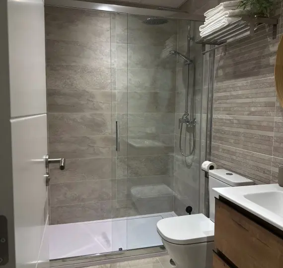 Sale of ground floor apartment in Estepona