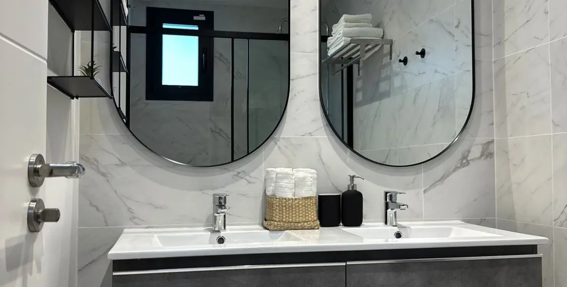 Sale of ground floor apartment in Estepona 8