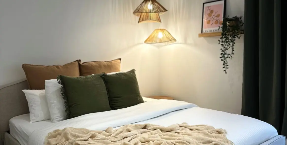 Sale of ground floor apartment in Estepona 18