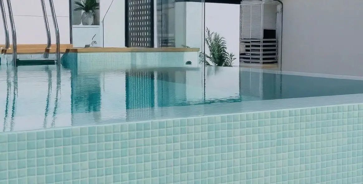 Продажа апартаментов на первом этаже в Estepona 45