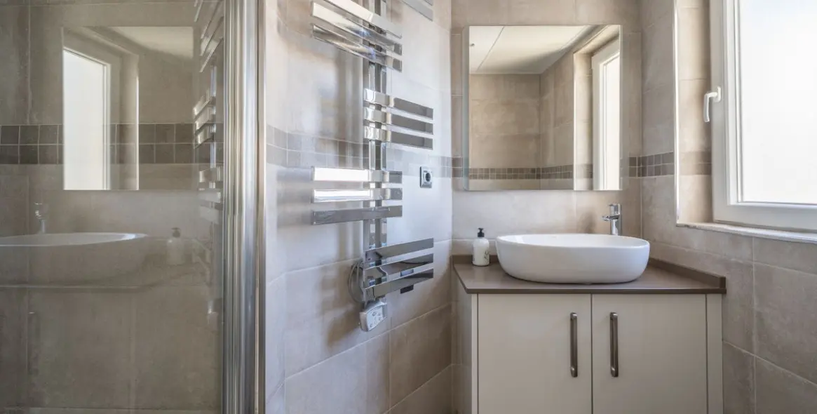 Продажа двухуровневого пентхауса в Estepona 9