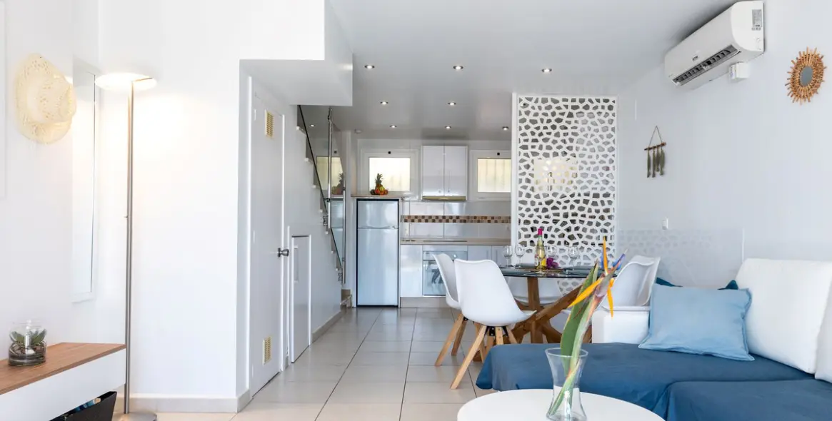 Продажа таунхауса в Calahonda 17