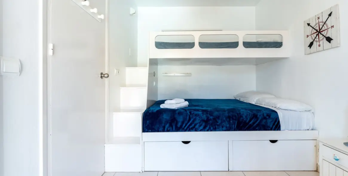 Sale of townhouse in Calahonda 28