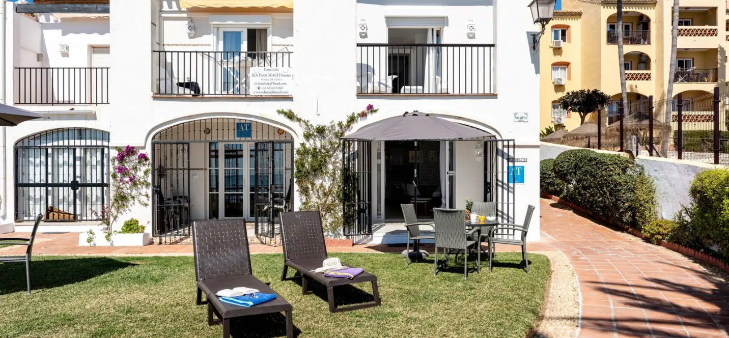 Sale of townhouse in Calahonda 4