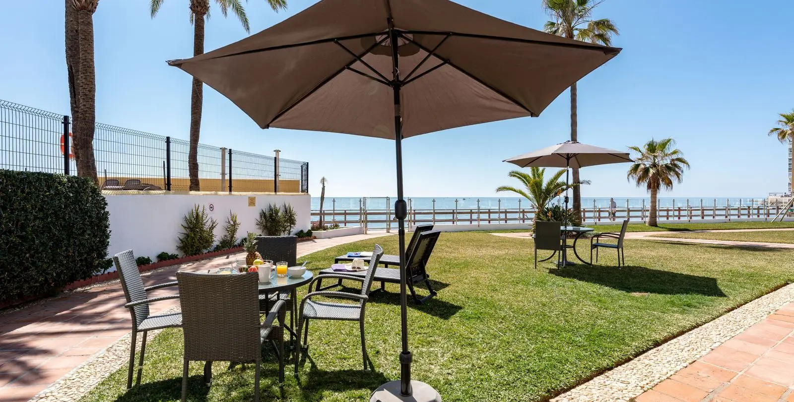Sale of townhouse in Calahonda 6