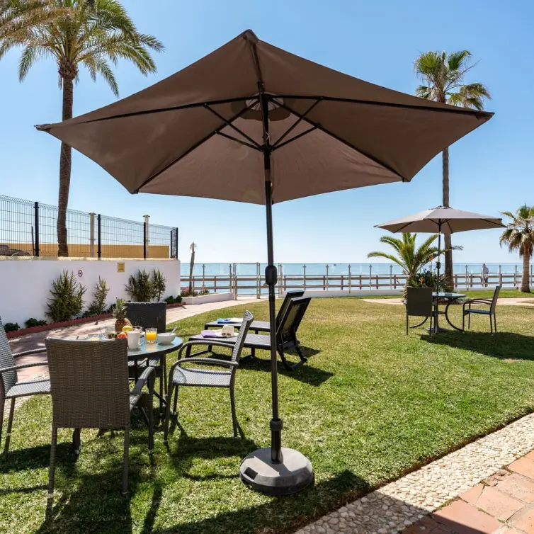 Sale of townhouse in Calahonda