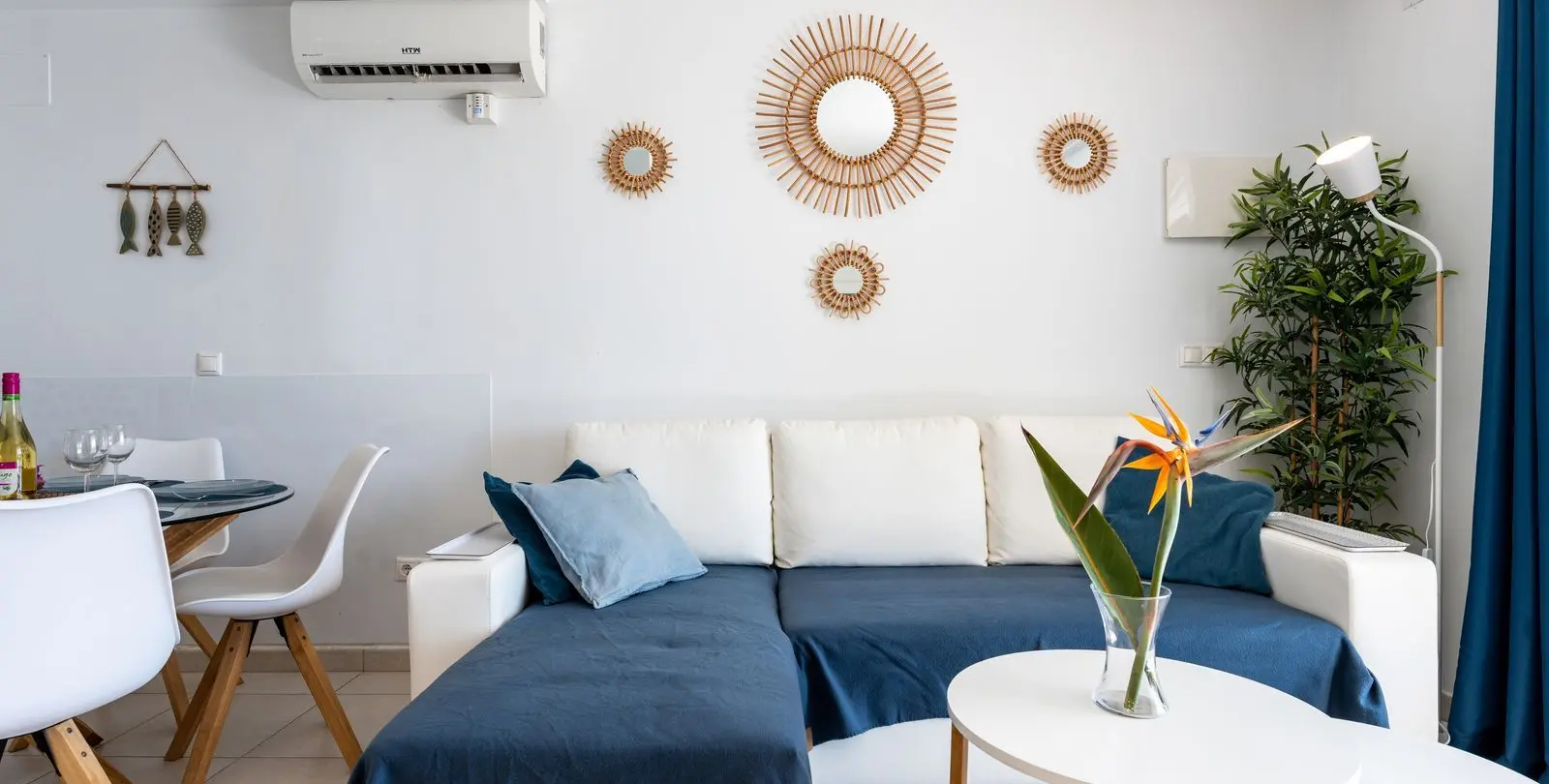 Sale of townhouse in Calahonda 16