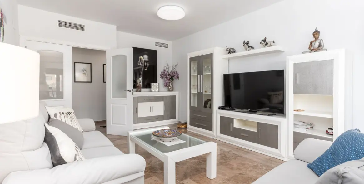 Продажа апартаментов на среднем этаже в San Pedro de Alcántara 12