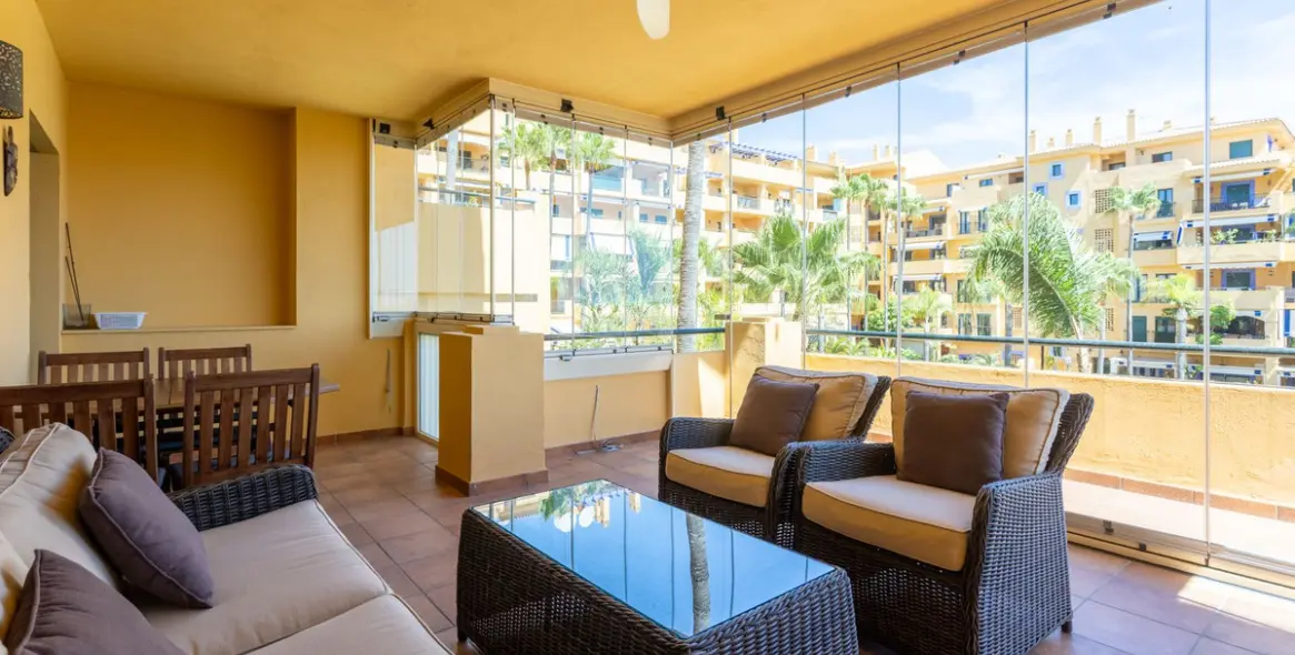 Продажа апартаментов на среднем этаже в San Pedro de Alcántara 17