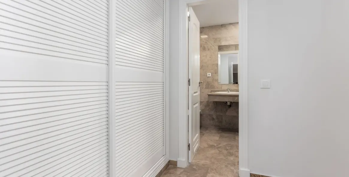 Продажа апартаментов на среднем этаже в San Pedro de Alcántara 25