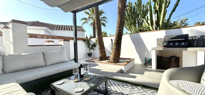 Продажа  отдельно стоящей виллы в El Faro 2