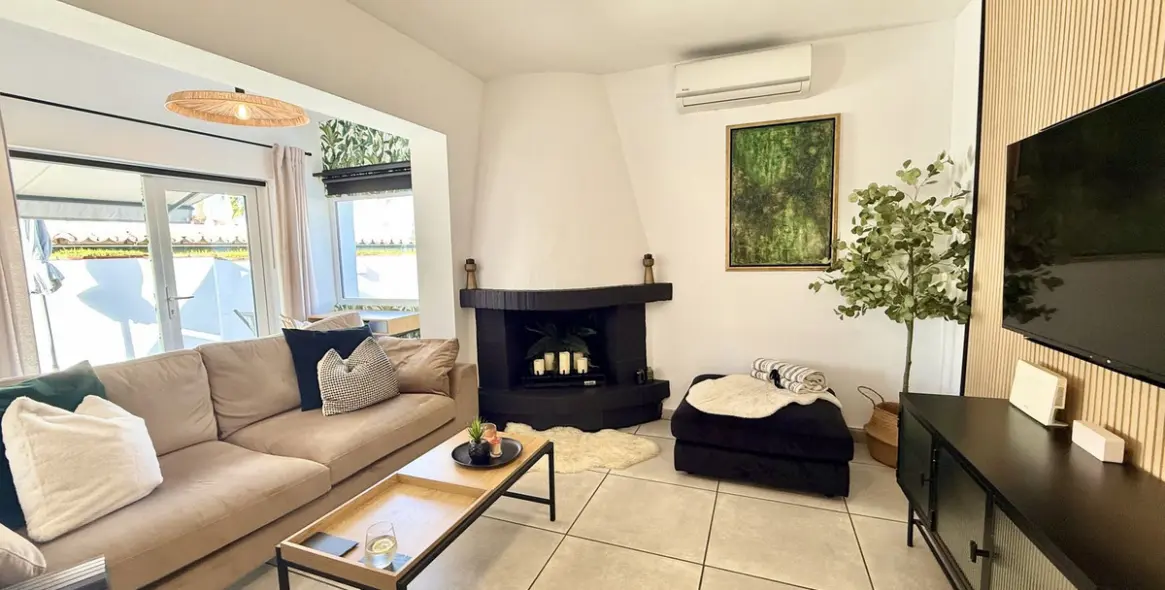 Продажа  отдельно стоящей виллы в El Faro 15