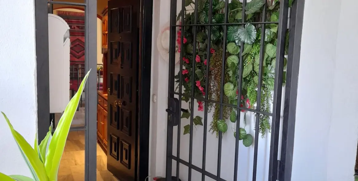 Продажа апартаментов на среднем этаже в Elviria 21