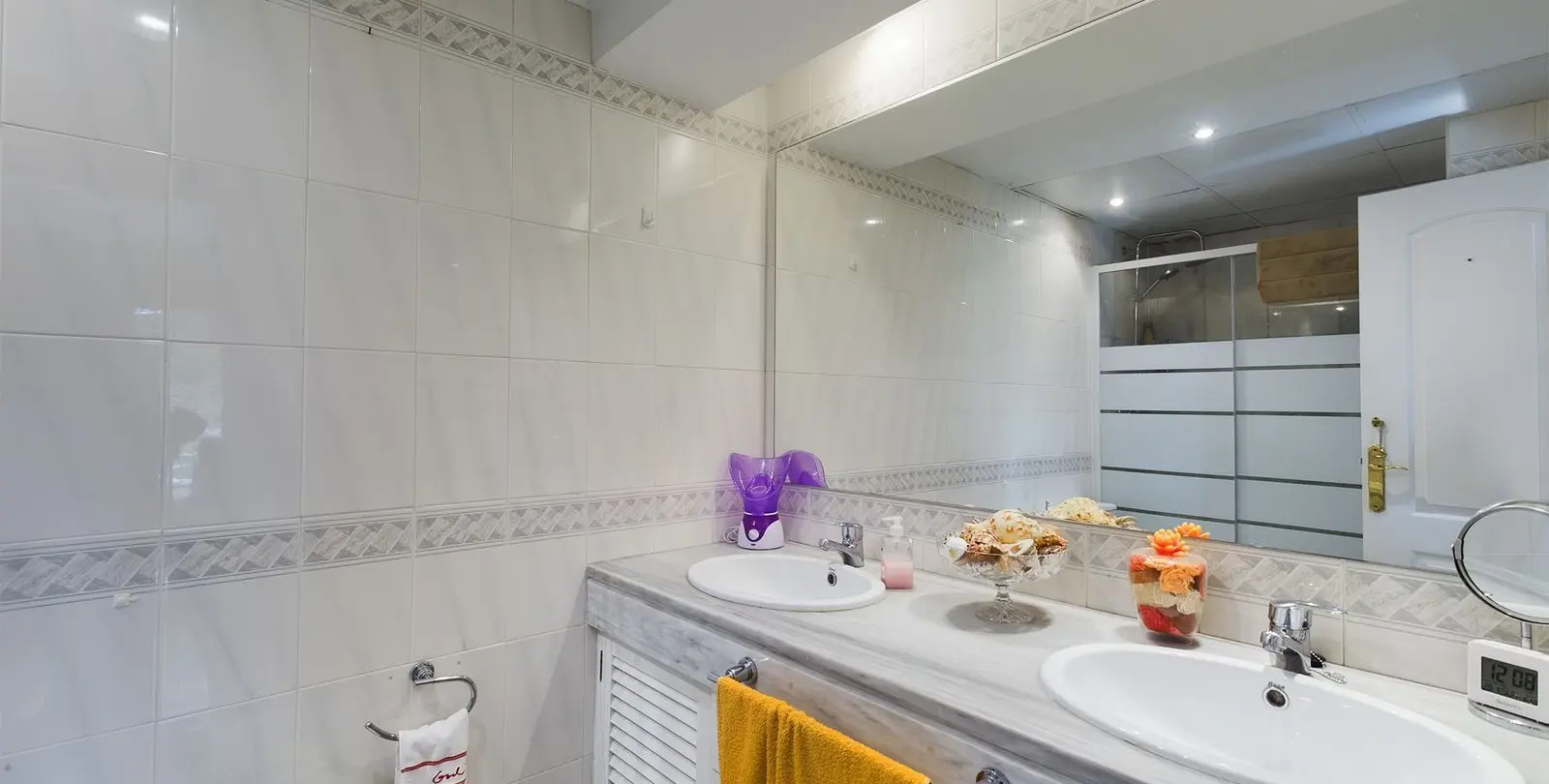 Продажа апартаментов на среднем этаже в Elviria 19