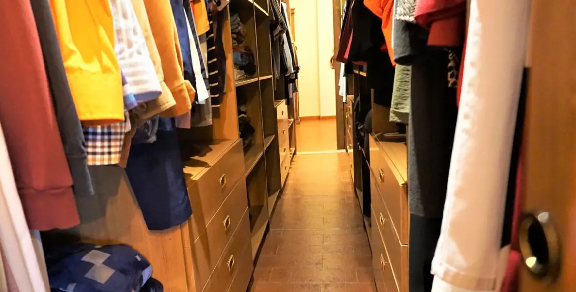 Sale of detached villa in Sayalonga 27