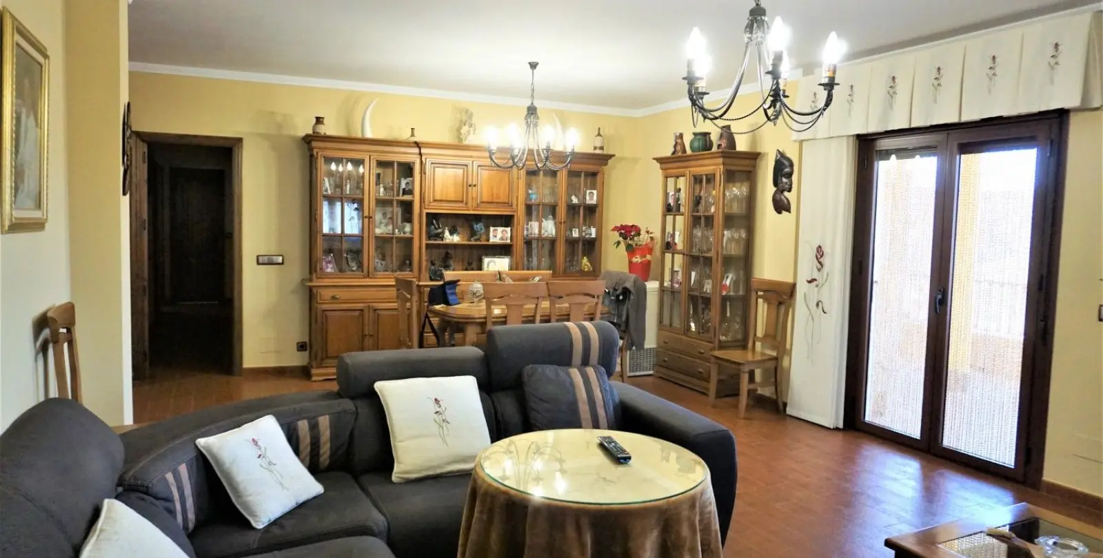 Venta de villa independiente en Sayalonga 7