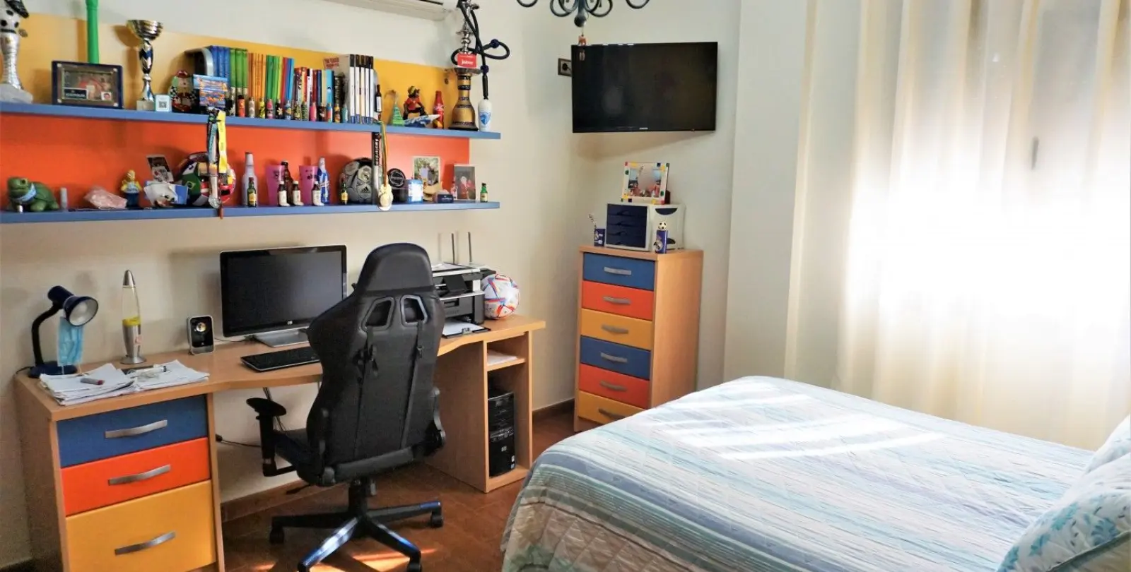 Venta de villa independiente en Sayalonga 22