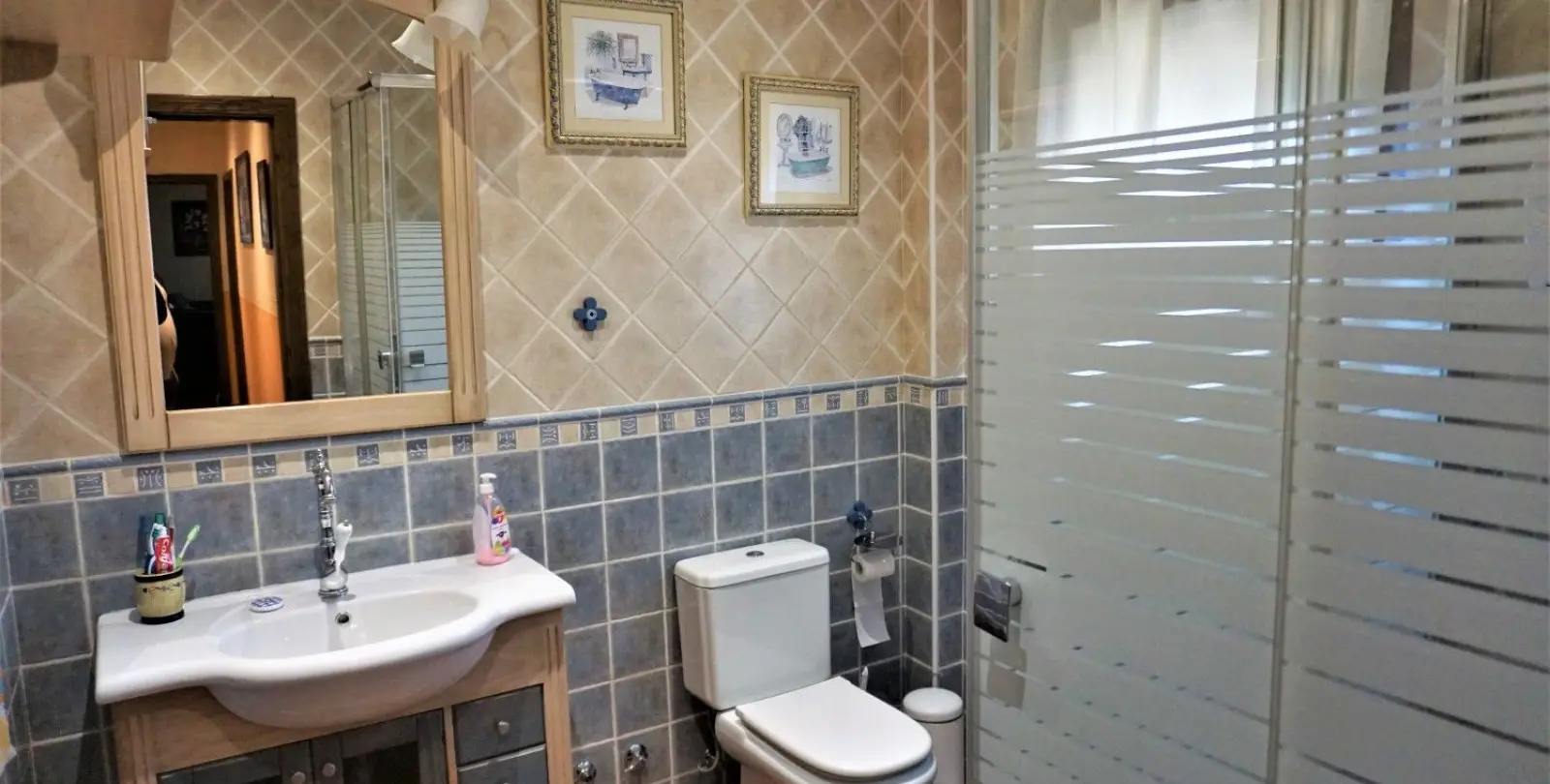 Venta de villa independiente en Sayalonga 24