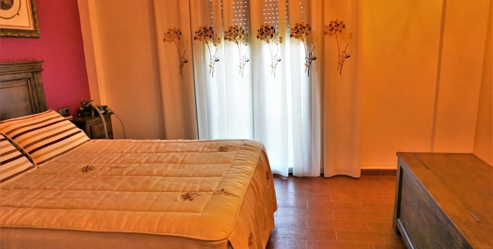 Venta de villa independiente en Sayalonga 30