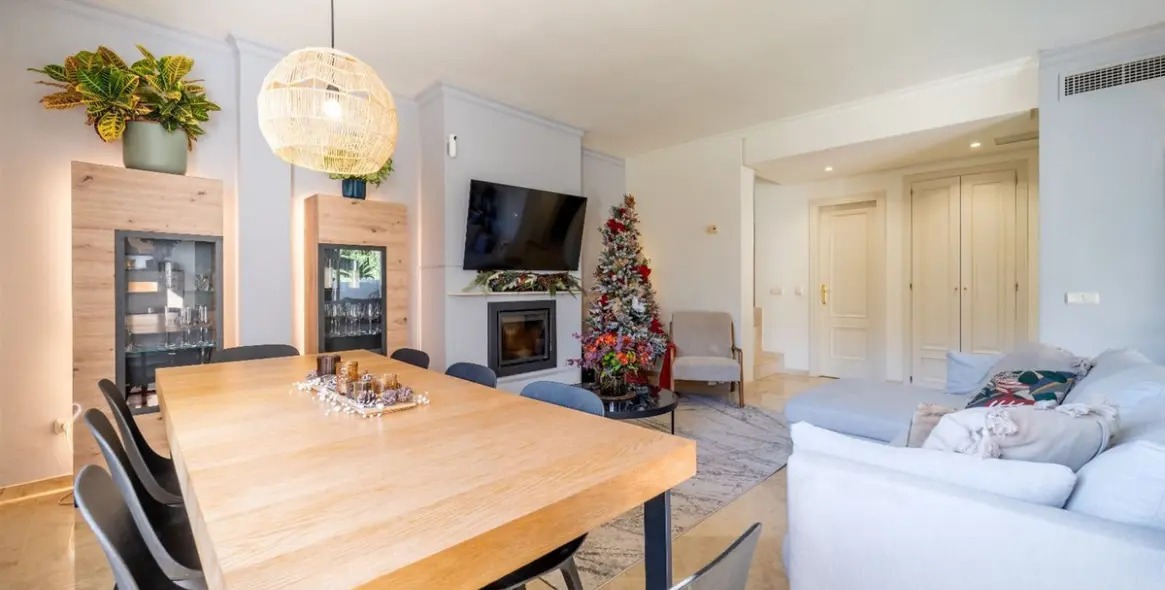 Sale of penthouse duplex in La Quinta 3