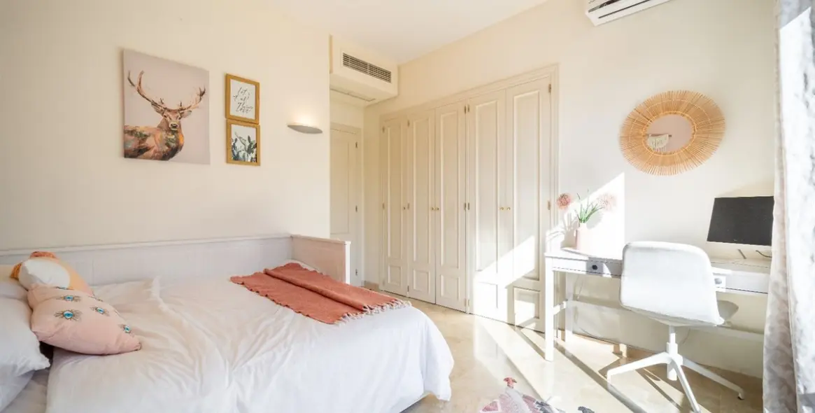 Sale of penthouse duplex in La Quinta 22