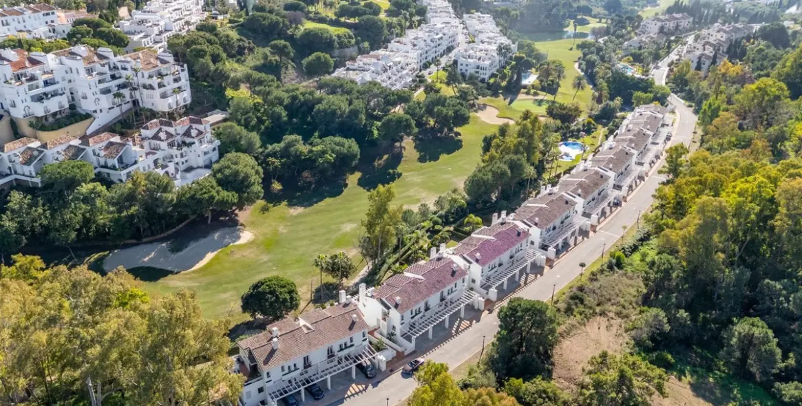 Sale of penthouse duplex in La Quinta 29