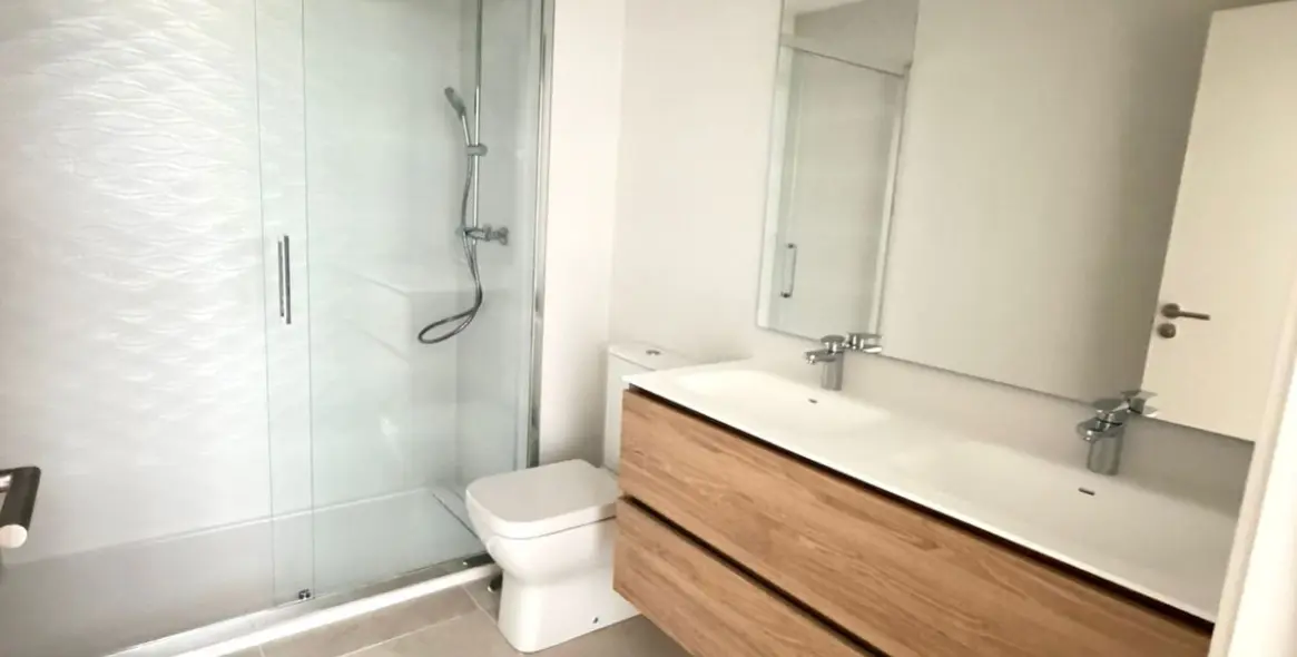 Продажа апартаментов на среднем этаже в Estepona 55