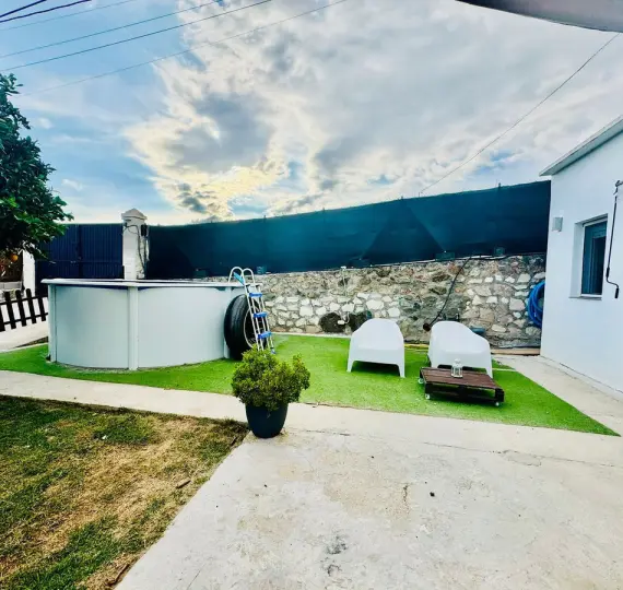 Sale of detached villa in Valtocado