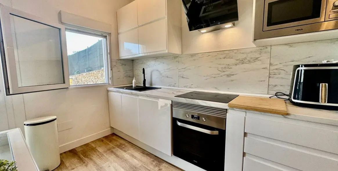 Sale of detached villa in Valtocado 18