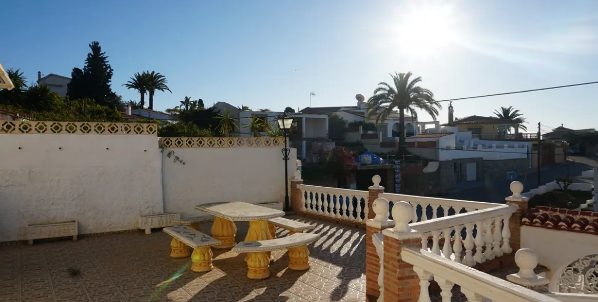 Sale of detached villa in Costa del Sol East 2