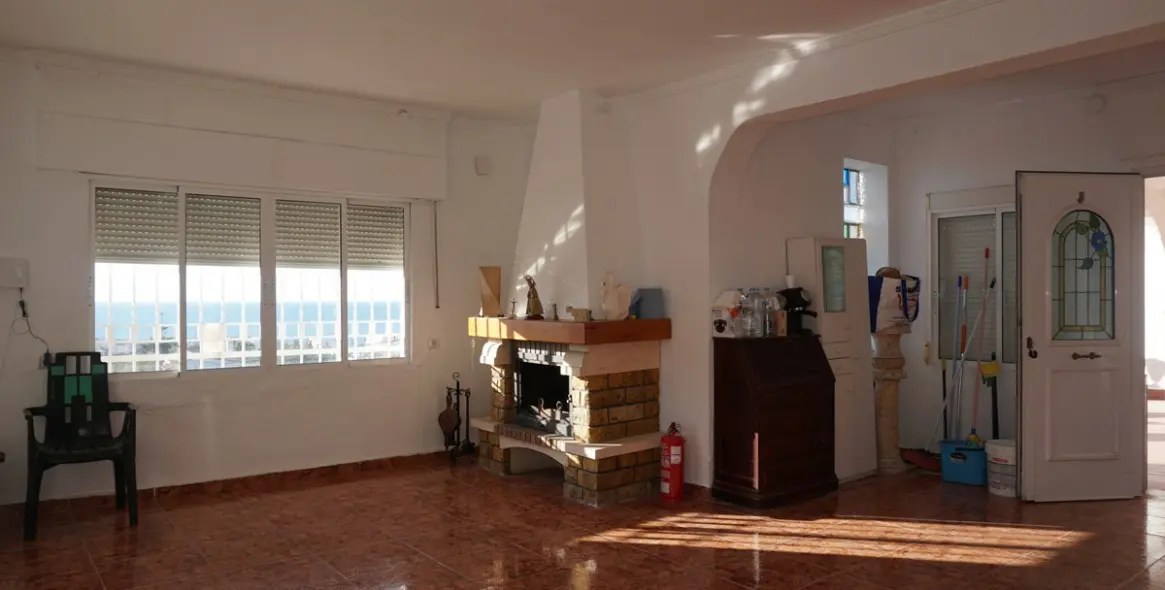 Sale of detached villa in Costa del Sol East 7