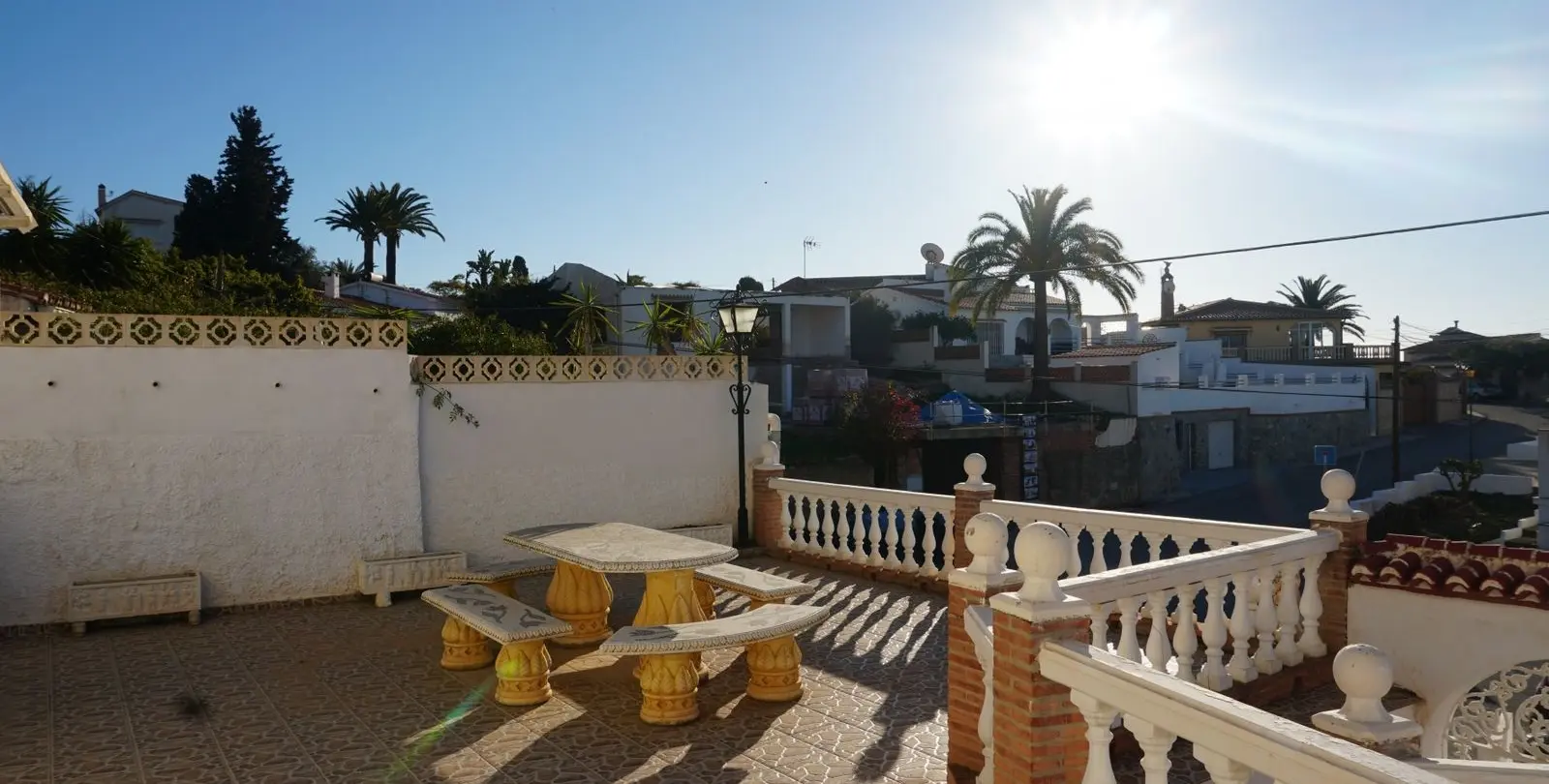 Sale of detached villa in Caleta de Vélez 2