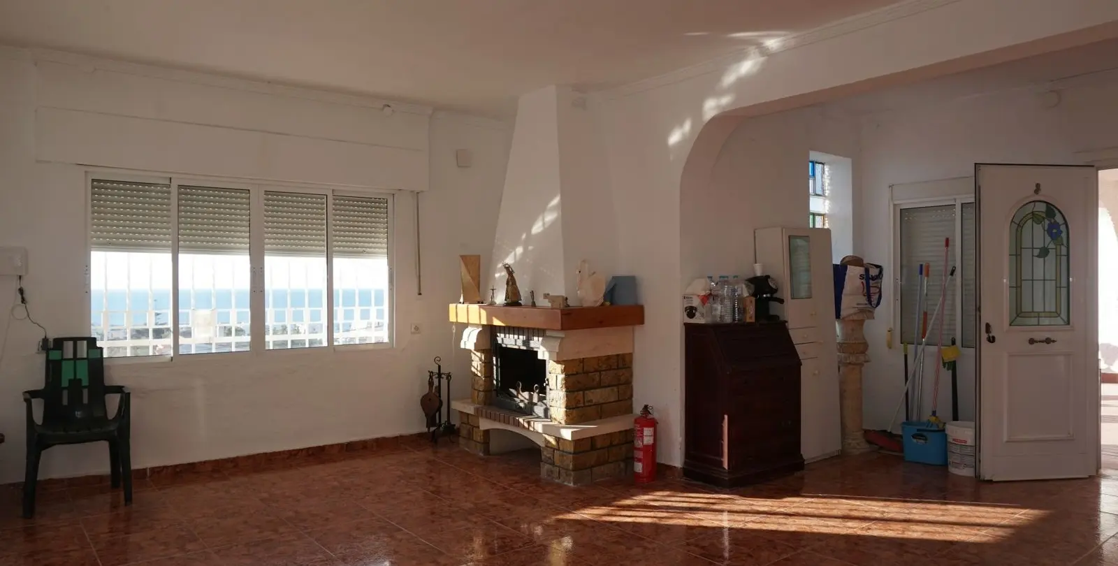 Sale of detached villa in Caleta de Vélez 7