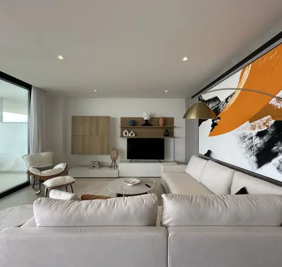 Продажа апартаментов на первом этаже в Benalmadena