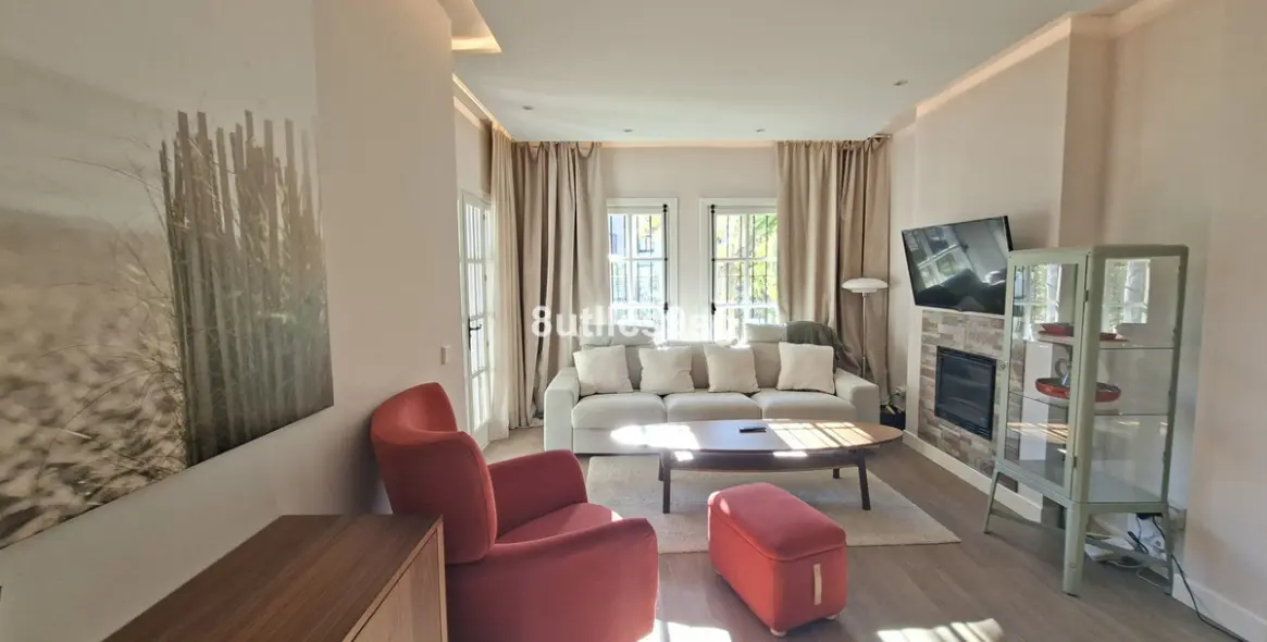 Sale of ground floor apartment in Nueva Andalucía 4