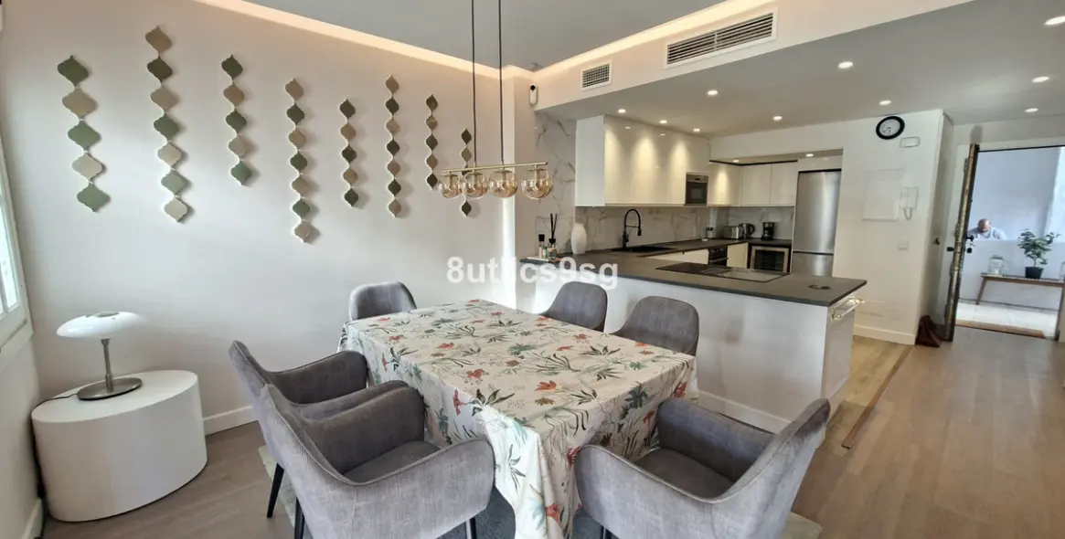 Sale of ground floor apartment in Nueva Andalucía 12
