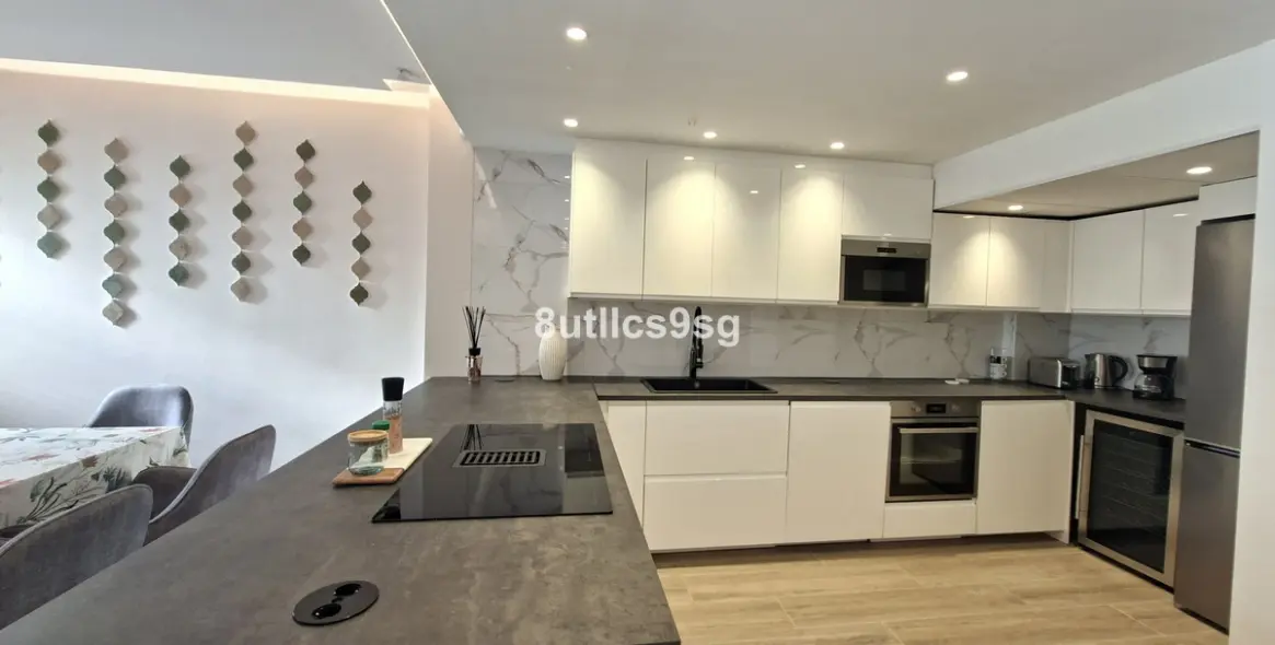 Sale of ground floor apartment in Nueva Andalucía 17