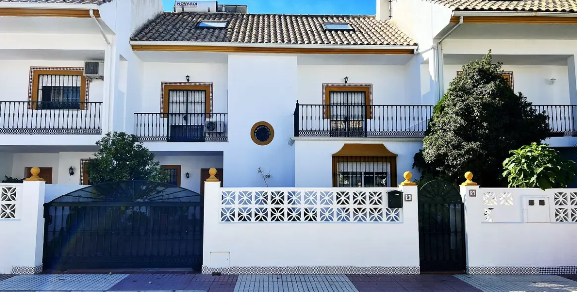 Продажа таунхауса в San Pedro de Alcántara 1