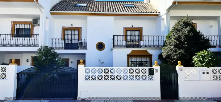 Продажа таунхауса в San Pedro de Alcántara 0