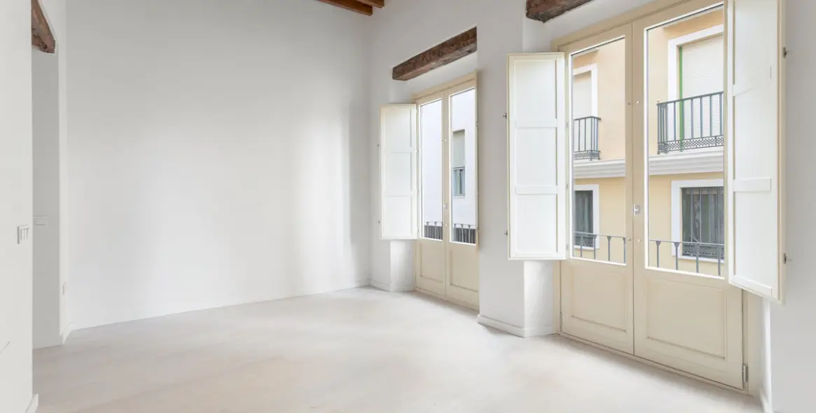 Sale of middle floor apartment in Centro Histórico 4