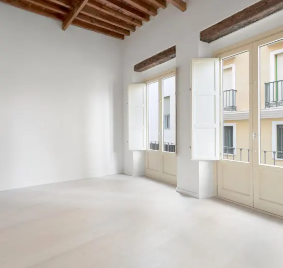 Venta de apartamento en planta media en Centro Histórico