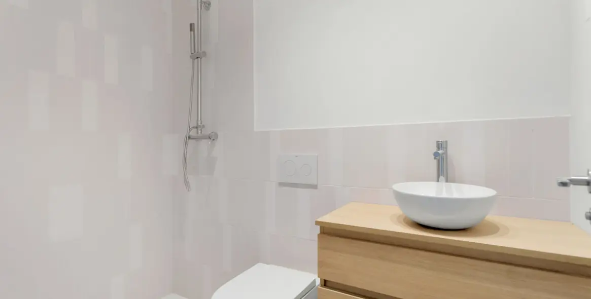 Sale of middle floor apartment in Centro Histórico 18