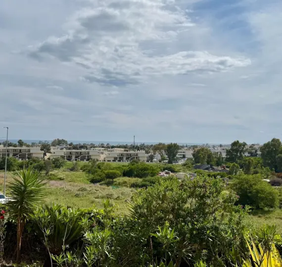 Sale of ground floor apartment in Nueva Andalucía