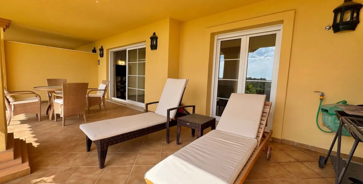 Sale of ground floor apartment in Nueva Andalucía 9