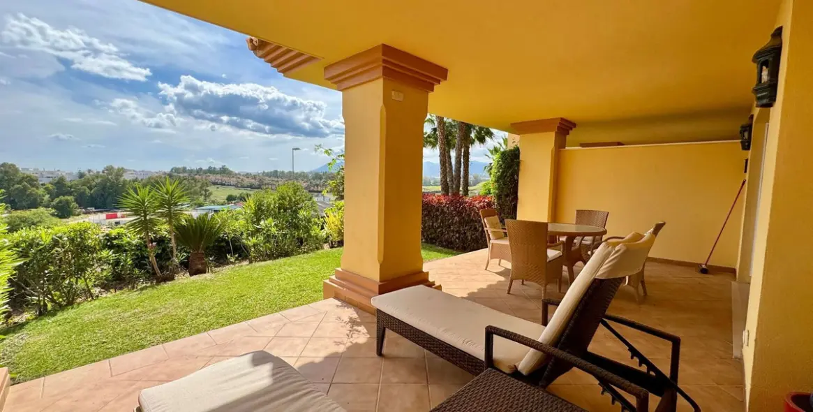 Продажа апартаментов на первом этаже в Nueva Andalucía 26